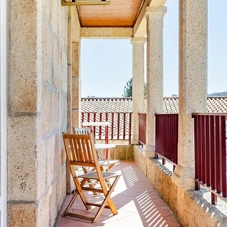 Casa Dos Vasconcelos - Countryside Estate With Garden & Pool Semesterbostad